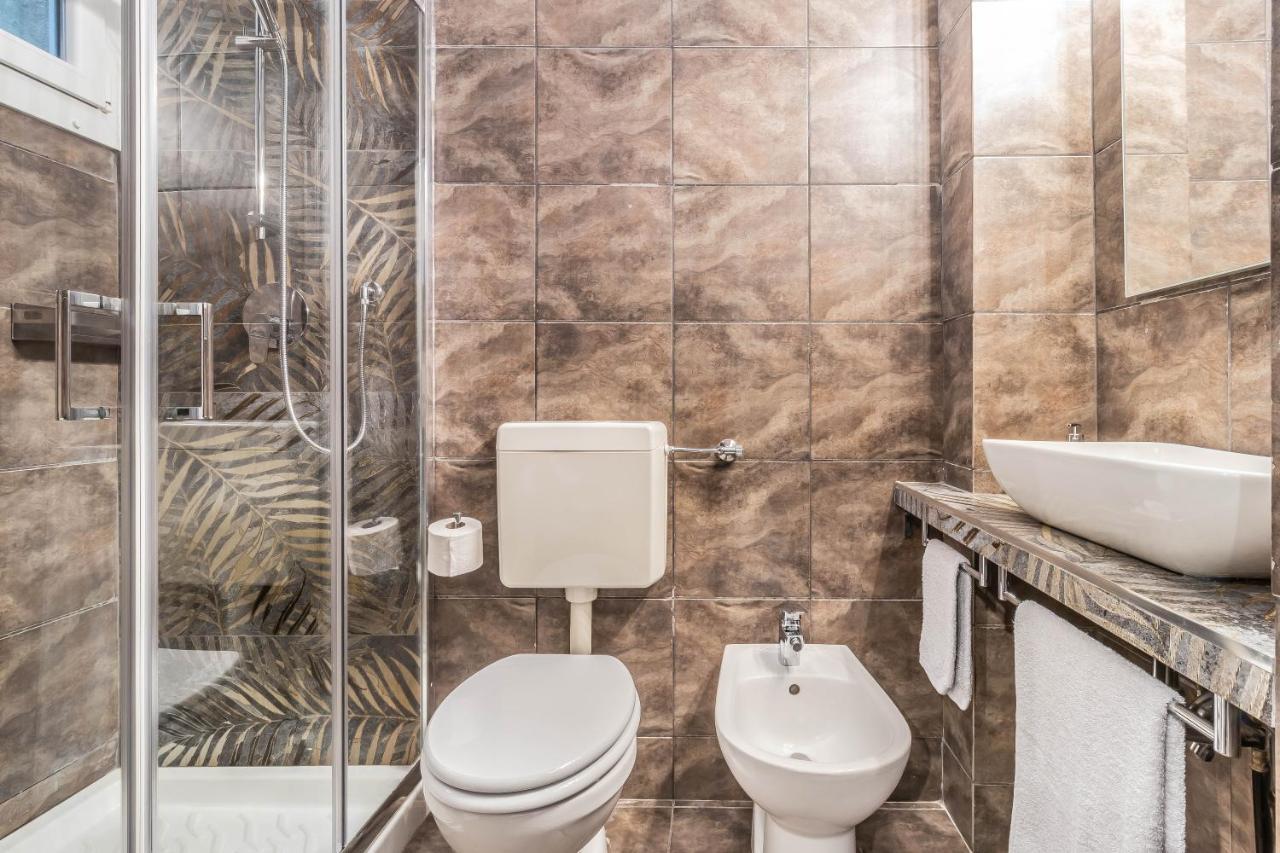 "Suite Porta Venezia Duomo" Metro - Wi-Fi - Netflix Milaan Buitenkant foto